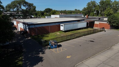 9300 Saint Stephens St, Dearborn, MI for rent Building Photo- Image 1 of 7