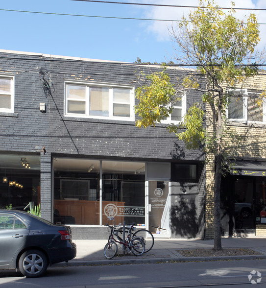 1694 Queen St W, Toronto, ON for sale - Primary Photo - Image 1 of 2