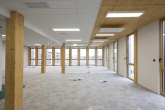 10 Rue Henri Legay, Villeurbanne to rent Building Photo- Image 1 of 7