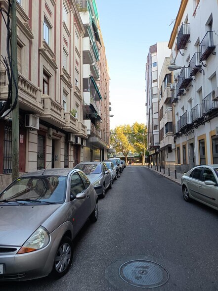 Calle Gonzalo Ximénez de Quesada, Córdoba, Córdoba for sale - Building Photo - Image 3 of 4