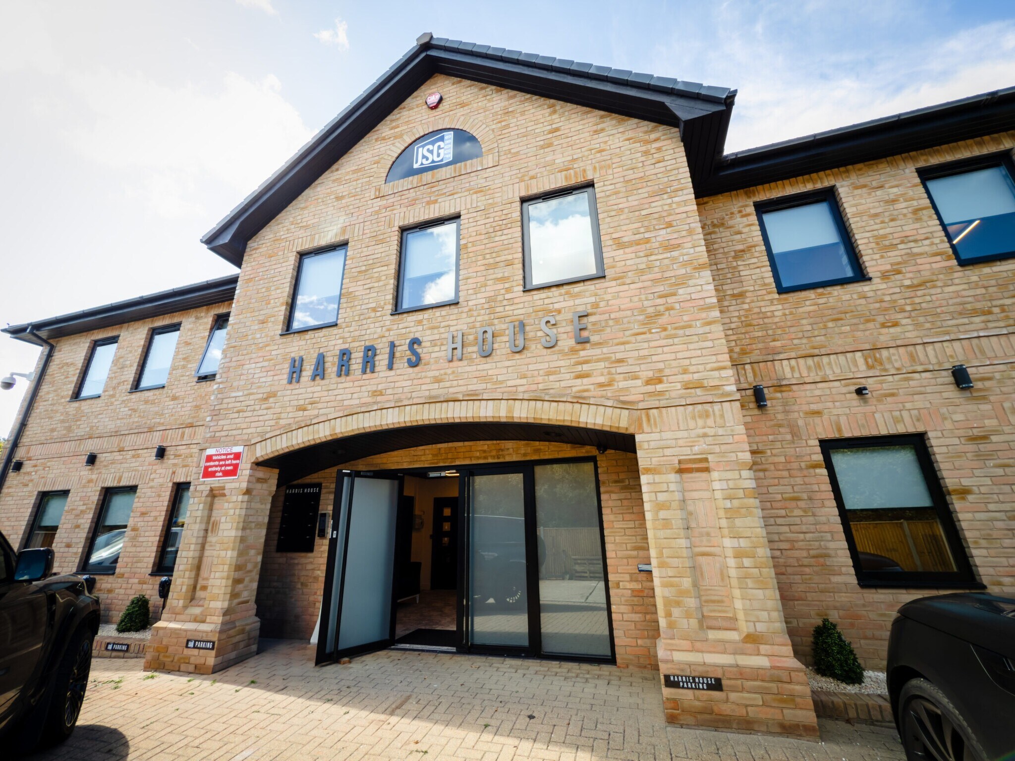 7 Salterns Ln, Fareham to rent Building Photo- Image 1 of 8