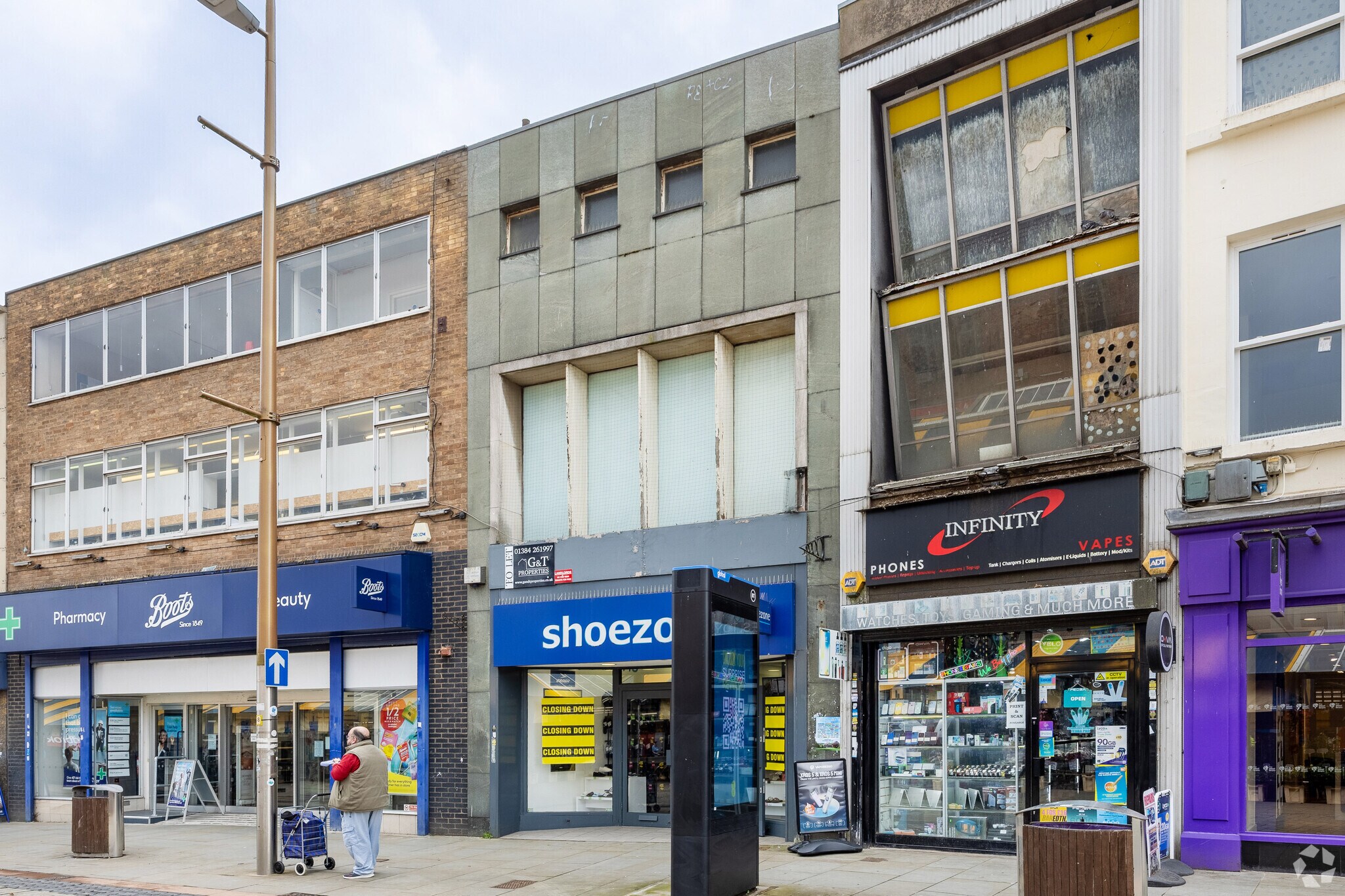 27 High St, Dudley to rent Primary Photo- Image 1 of 3