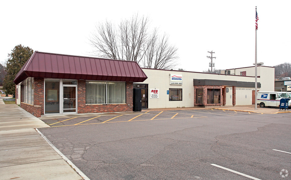 212-214 2nd St E, Jordan, MN for sale - Primary Photo - Image 1 of 1