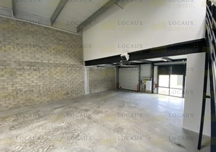 27 Avenue Du Gros Chene, Éragny to rent Interior Photo- Image 2 of 4