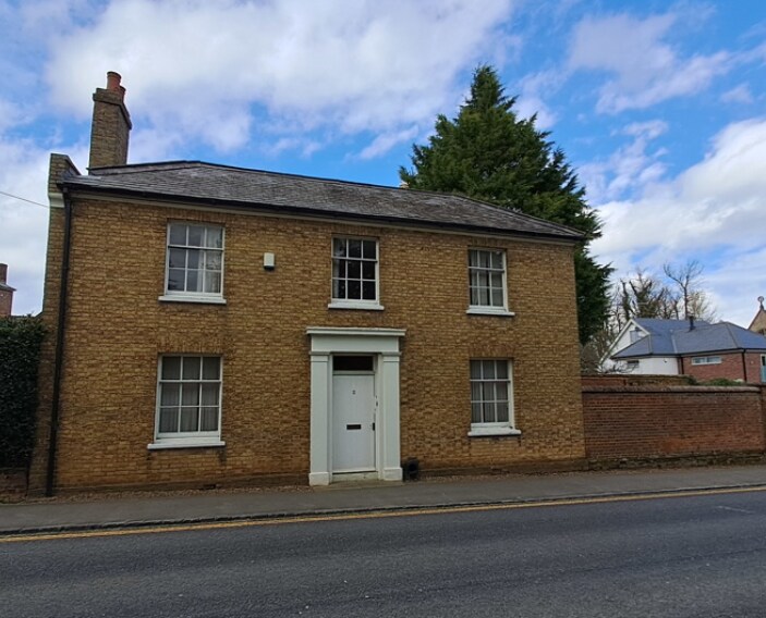 2 Park St, Milton Keynes for rent - Building Photo - Image 1 of 1