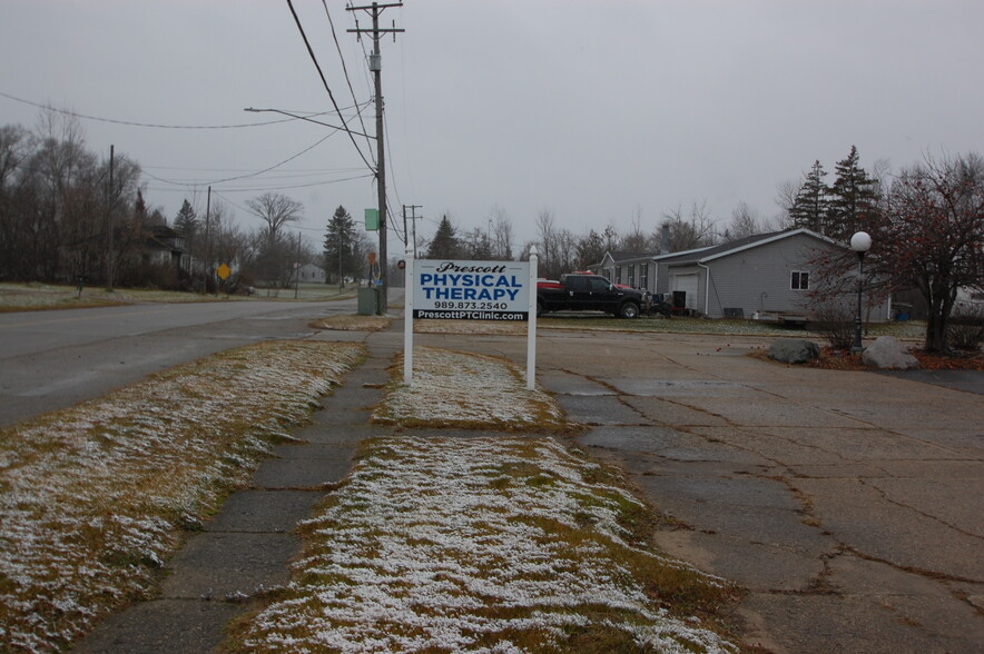 311 E Harrison St, Prescott, MI for sale - Building Photo - Image 3 of 18