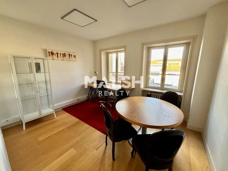 Office in Lyon to rent - Interior Photo - Image 3 of 10