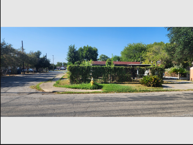 1602 Whitman Ave, San Antonio, TX for sale - Building Photo - Image 3 of 9