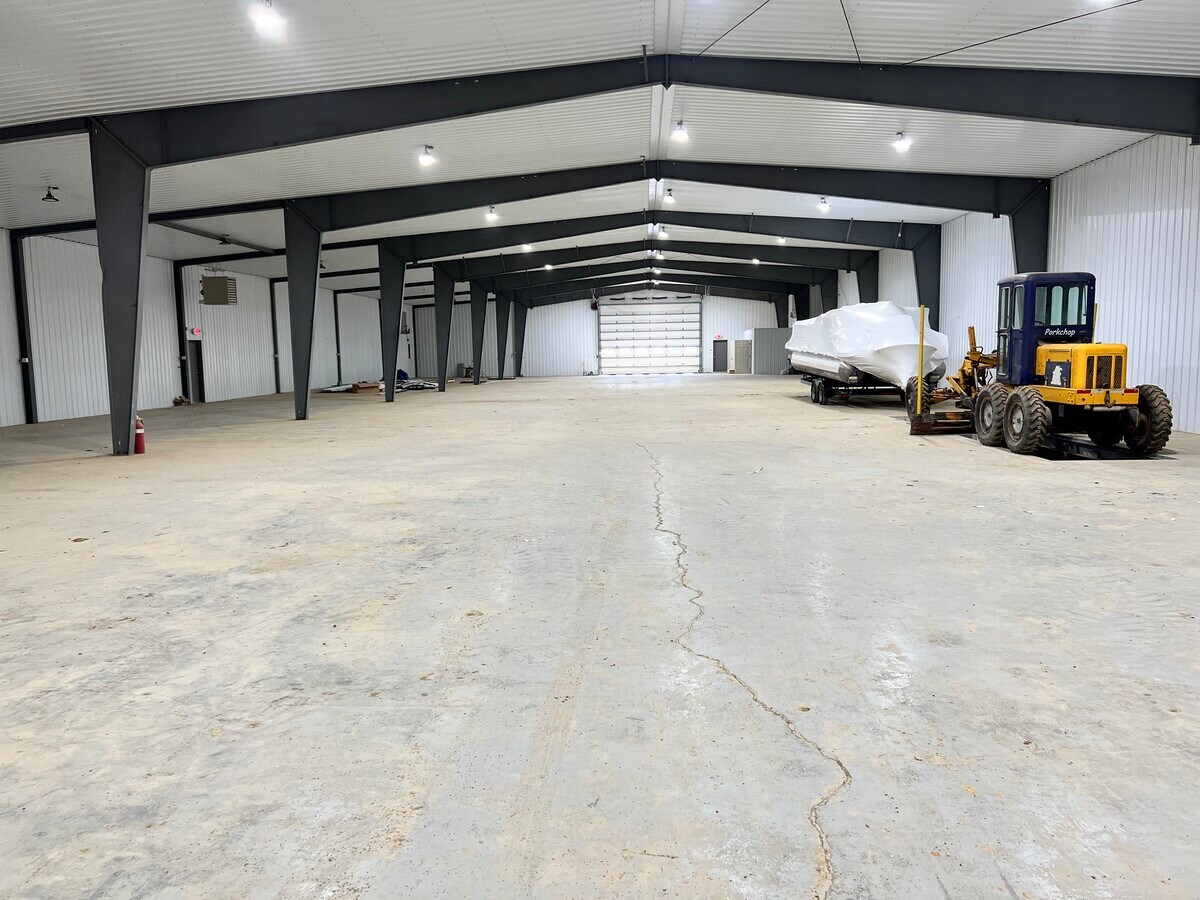 1975 Walnut Grove Rd, Sevierville 37876 UK