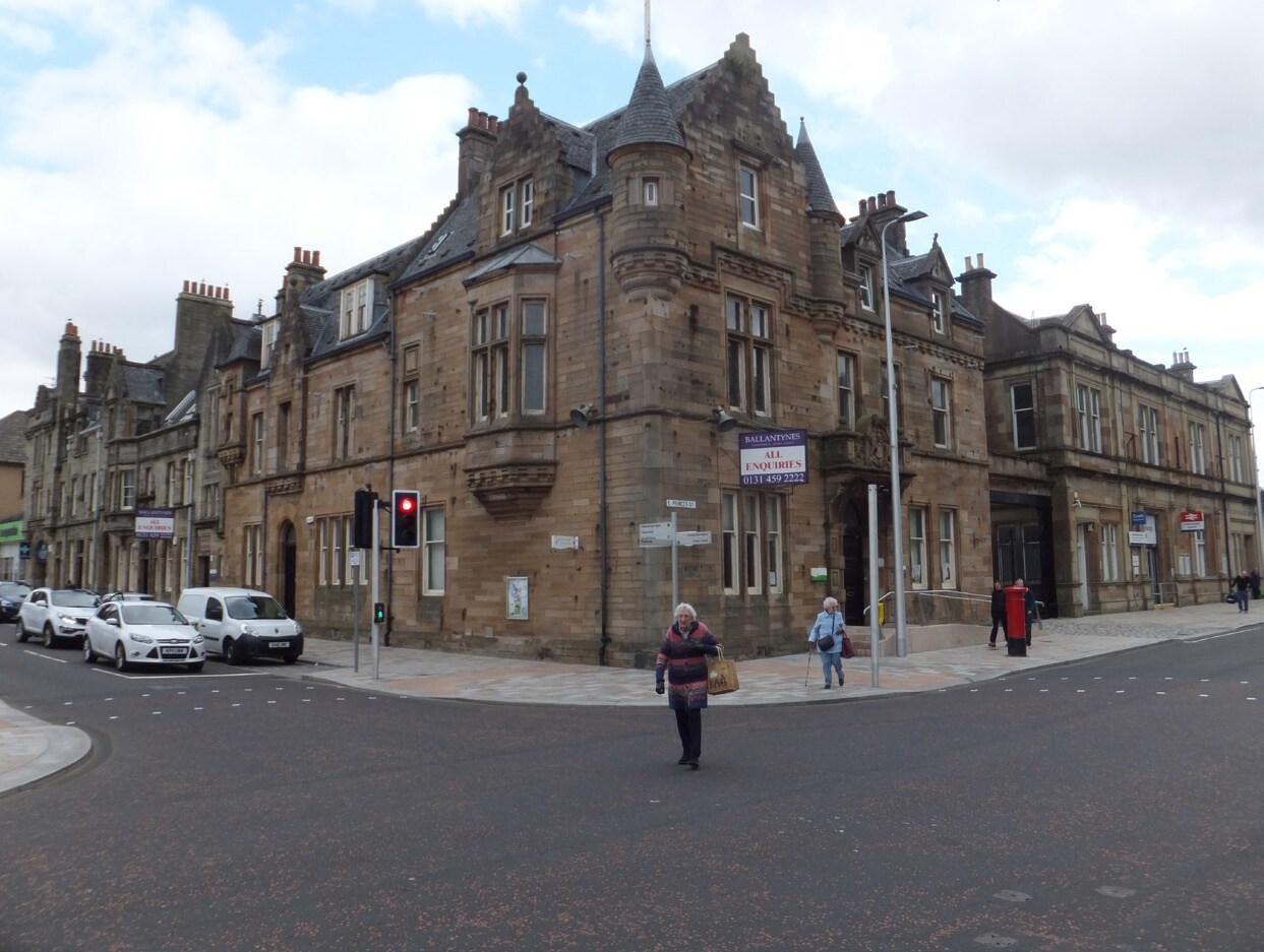 48 Sinclair St, Helensburgh for sale Primary Photo- Image 1 of 1