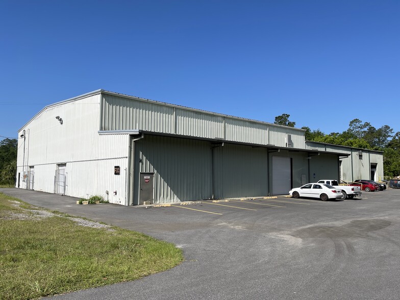 3500 NE Waldo Rd, Gainesville, FL for rent - Building Photo - Image 1 of 15