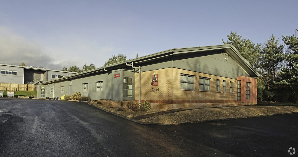 Pitreavie Dr, Dunfermline for sale - Primary Photo - Image 1 of 1