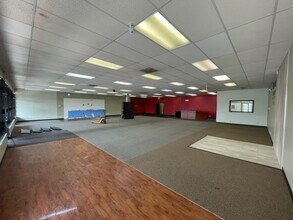 4049-4171 Lindell Blvd, Saint Louis, MO for rent Building Photo- Image 1 of 6