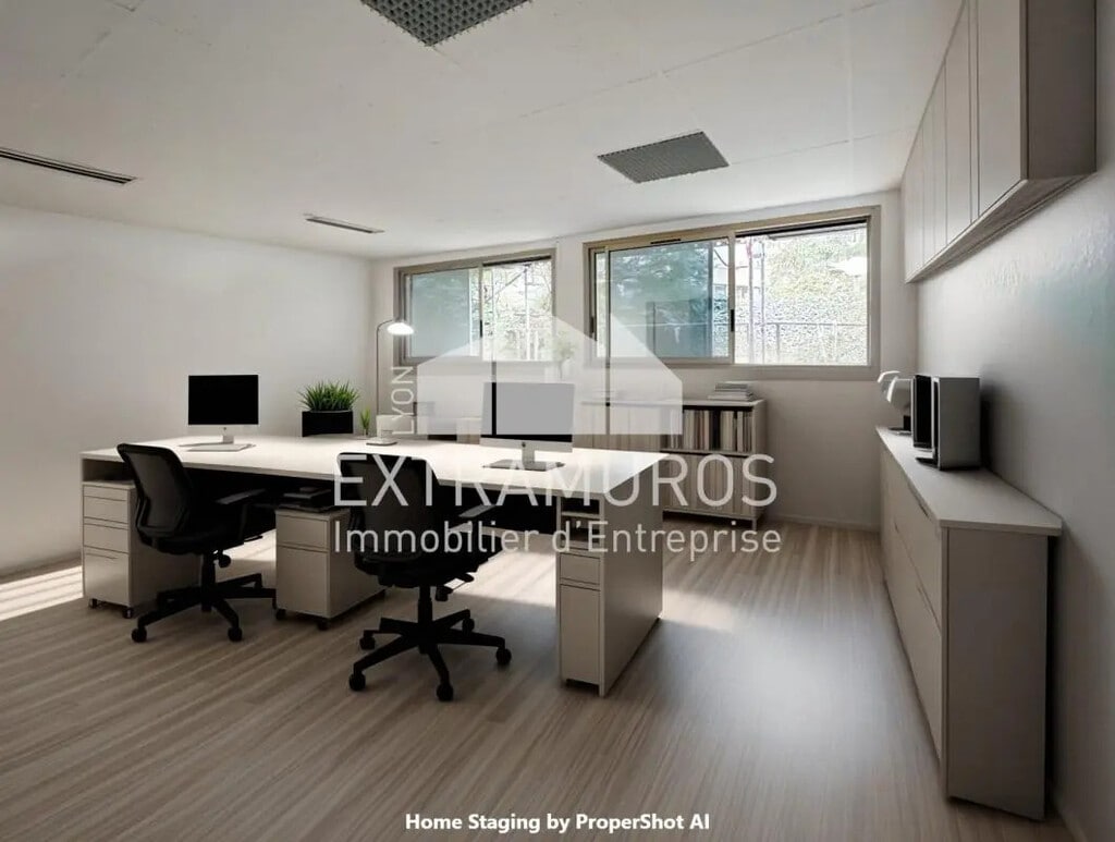 Vente Bureaux 152 m² - Photo 1