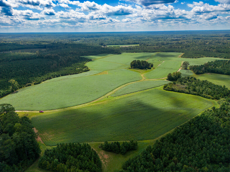 880 tant, Zebulon, NC for sale - Primary Photo - Image 1 of 4