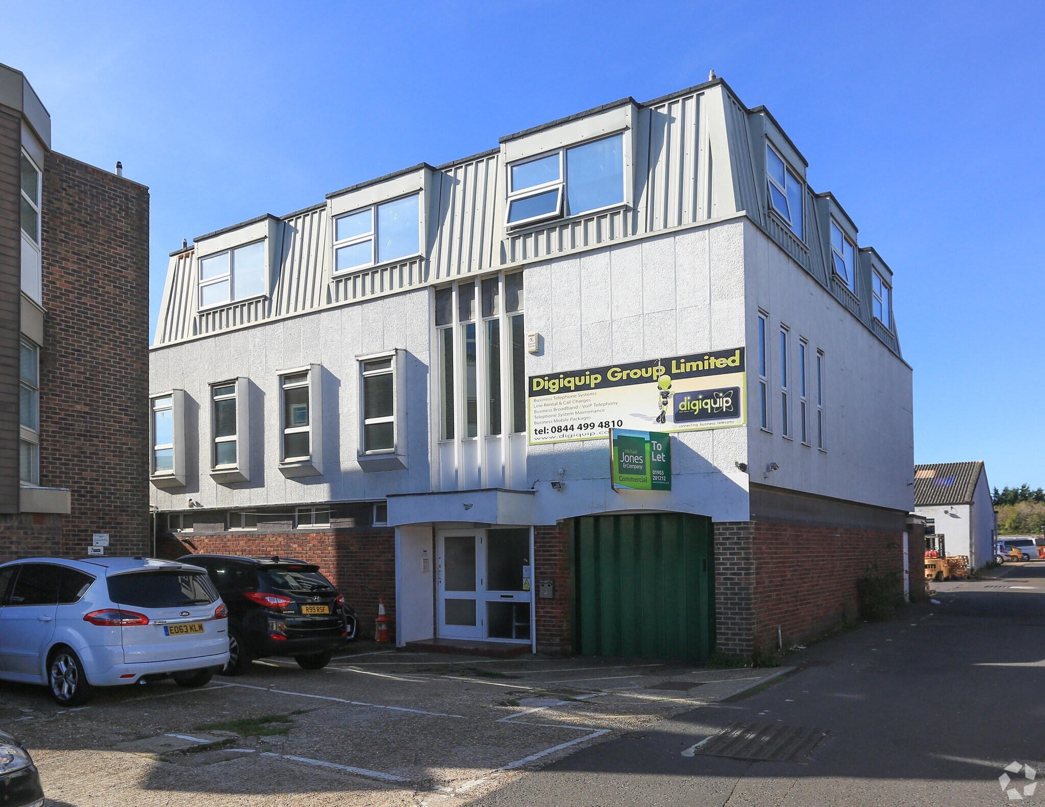 7 Commerce Way, Lancing for sale Primary Photo- Image 1 of 1