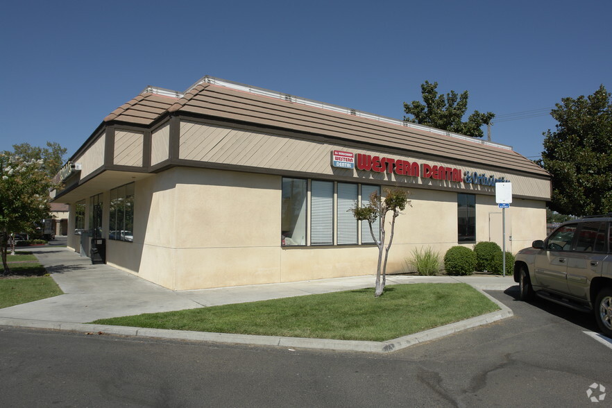 703 N Golden State Blvd, Turlock, CA for sale - Building Photo - Image 1 of 2