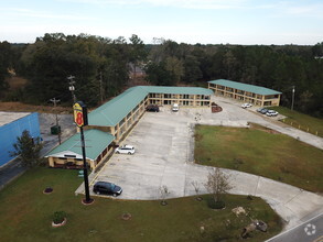 999 Cooper Rd, Picayune, MS for sale Primary Photo- Image 1 of 1