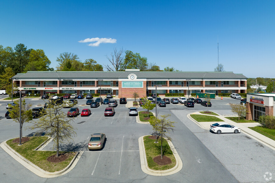 8601-8615 Ridgely's Choice Dr, Baltimore, MD for rent - Building Photo - Image 1 of 9