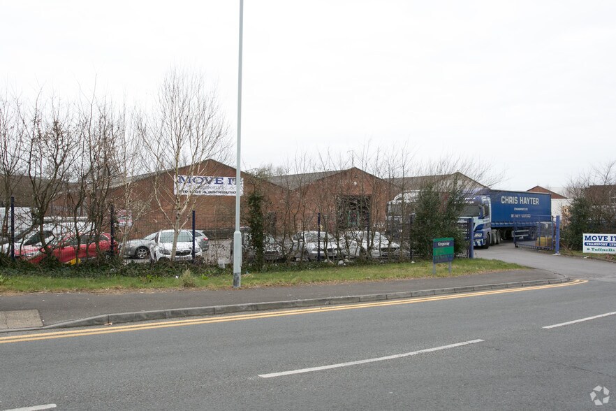 Bruce Rd, Swansea for sale - Primary Photo - Image 1 of 1