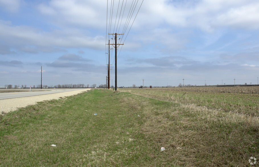 SEC Ritchie Rd, Rochelle, IL for rent - Building Photo - Image 2 of 3