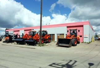 More details for 7912 Yellowhead Trl NW, Edmonton, AB - Industrial to Rent