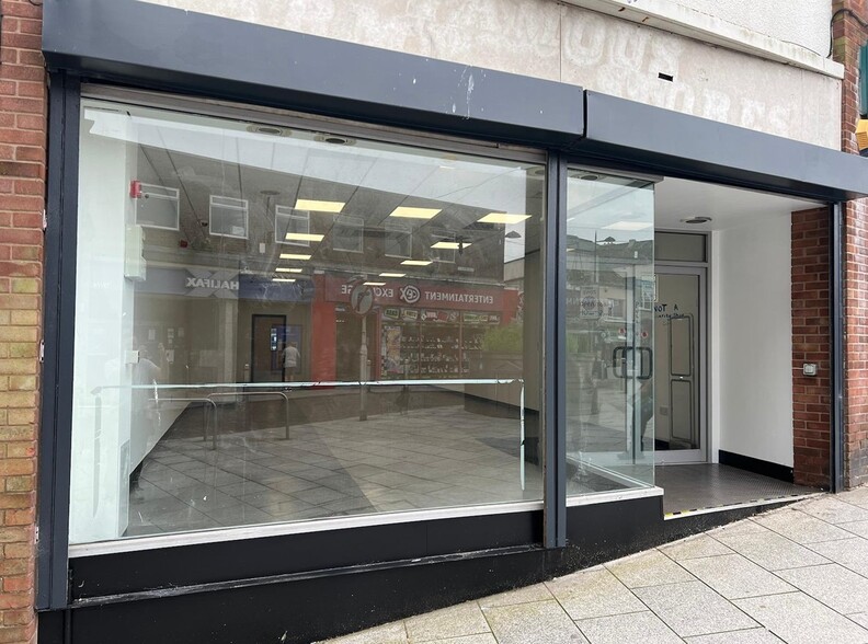 51 Pow St, Workington to rent - Building Photo - Image 3 of 4