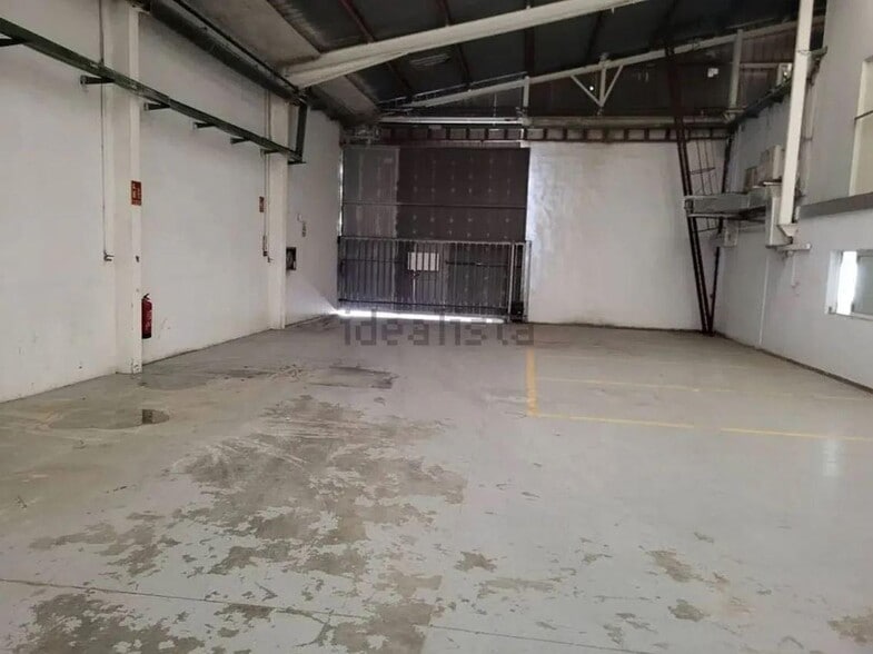Industrial in Carlet, Valencia for sale - Interior Photo - Image 2 of 11