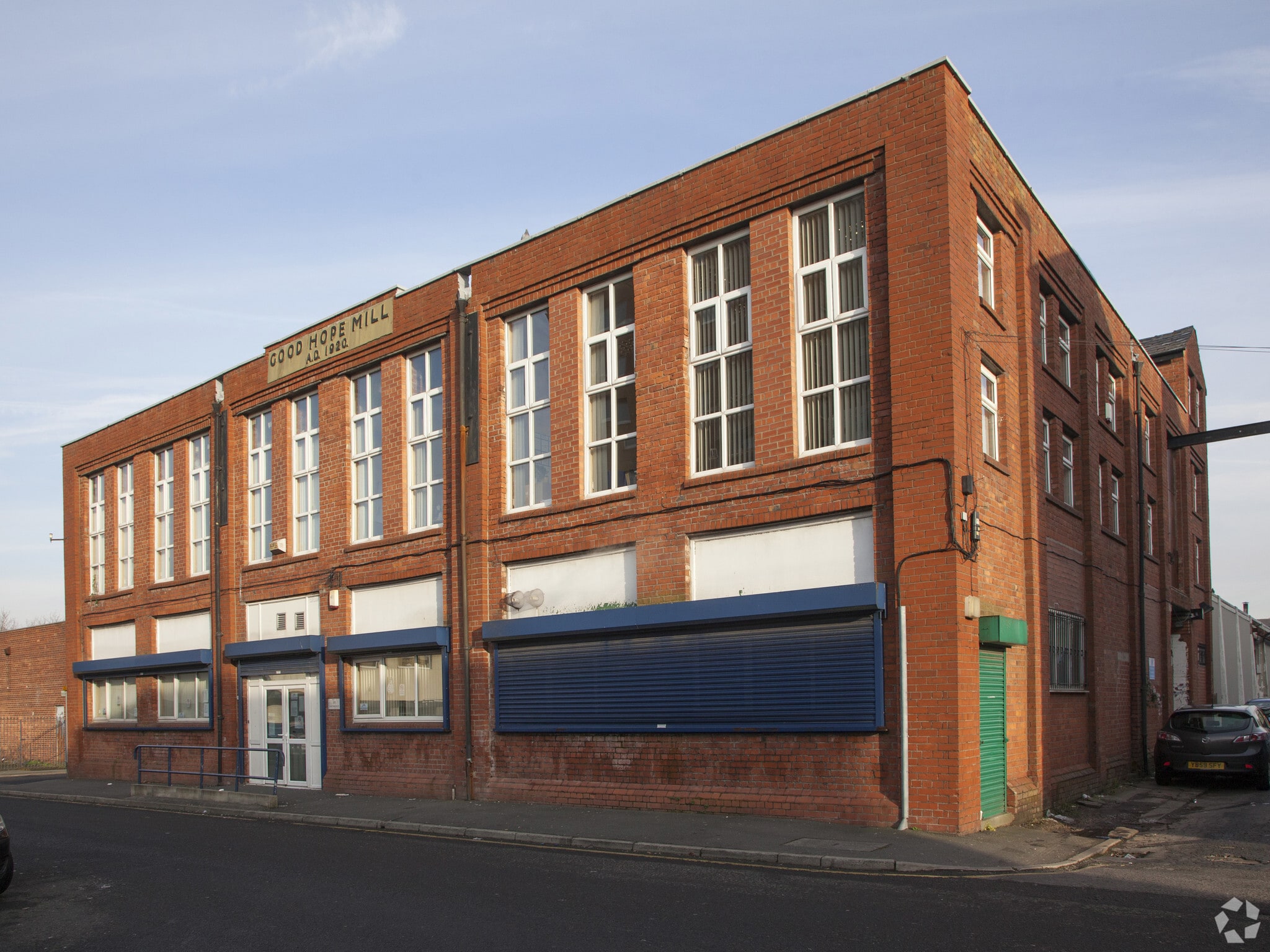 98 Bentinck St, Ashton Under Lyne for sale Primary Photo- Image 1 of 1