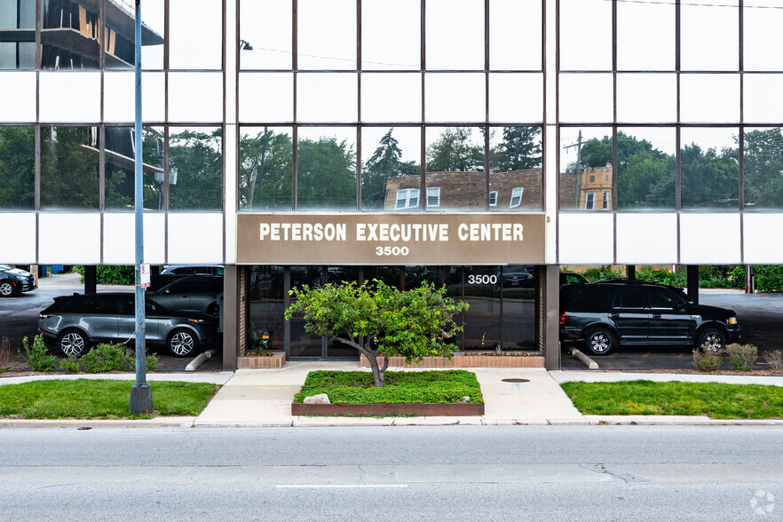 3500 W Peterson Ave, Chicago, IL for rent - Building Photo - Image 3 of 5