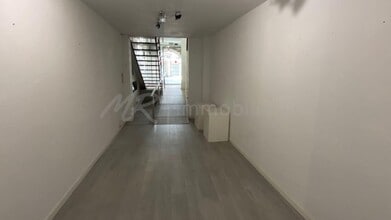 Office / Retail in Granollers, Barcelona to rent Interior Photo- Image 1 of 31