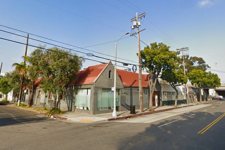 831 Venice Blvd, Los Angeles, CA for rent - Building Photo - Image 1 of 19