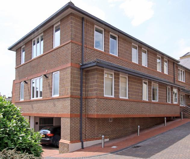 8-10 Upper Marlborough Rd, St Albans to rent Building Photo- Image 1 of 9