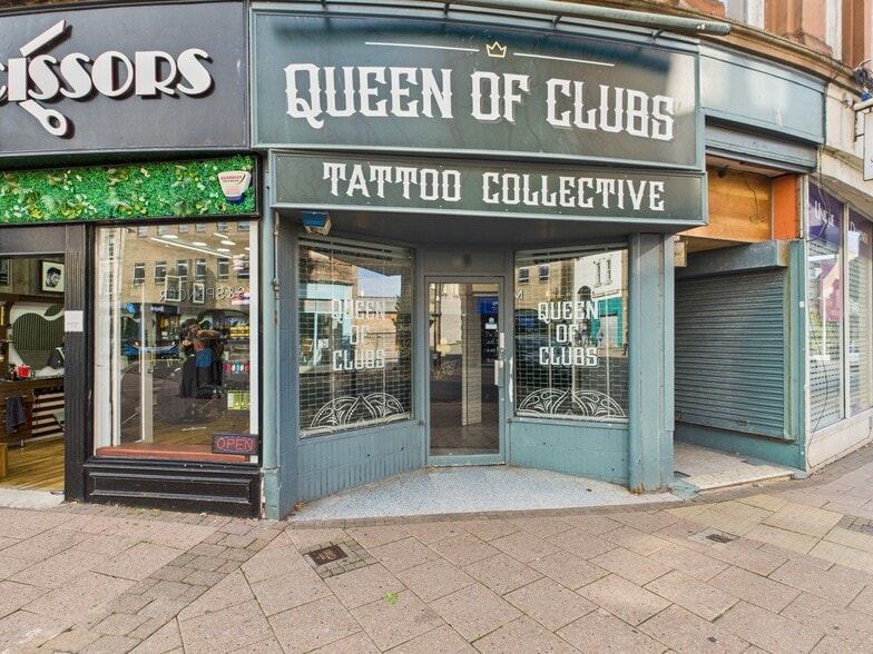 35-39 High St, Ayr to rent - Building Photo - Image 2 of 7