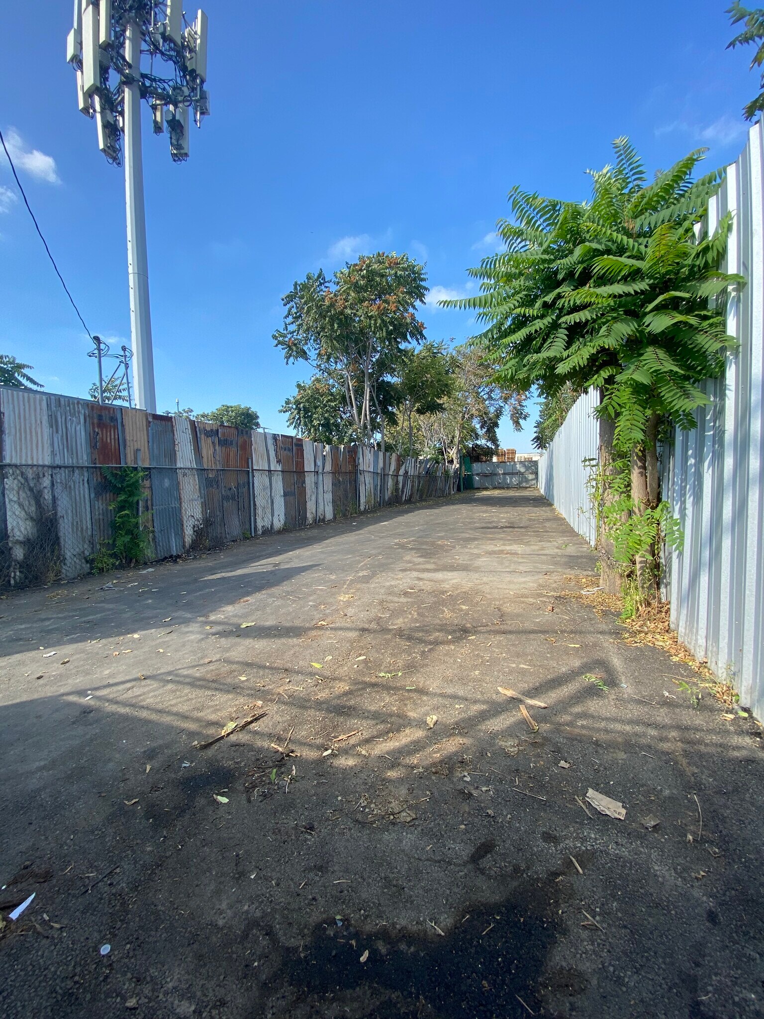 2111 E 90th St, Los Angeles, CA for sale Building Photo- Image 1 of 1