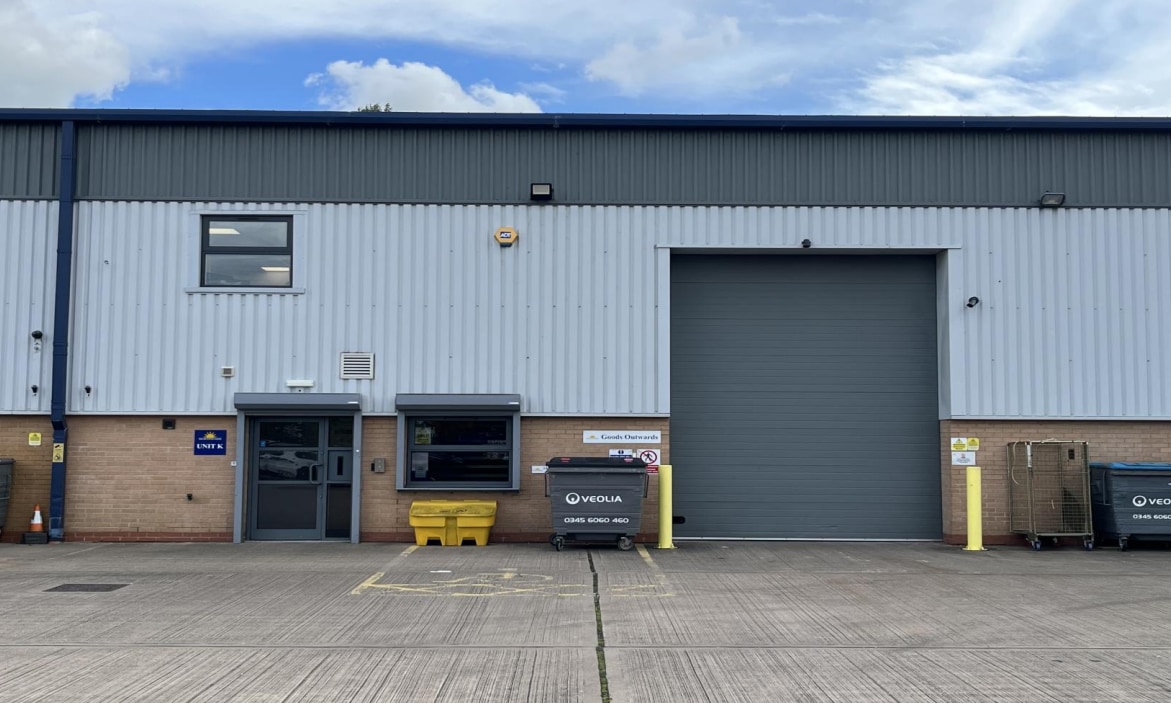 Pavilion Way, Loughborough to rent Primary Photo- Image 1 of 14