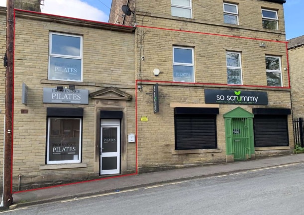 5a Railway St, Cleckheaton to rent - Primary Photo - Image 1 of 1