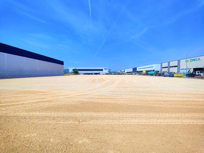 Land in Constantí, Tarragona to rent - Other - Image 2 of 2