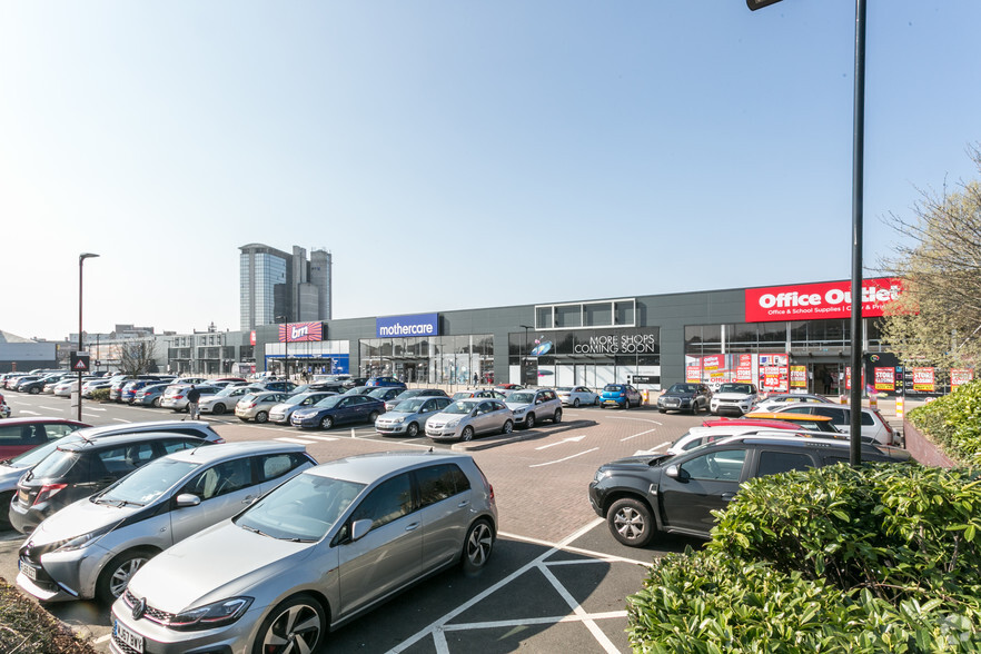 Parc Tawe, Swansea for rent - Building Photo - Image 2 of 9