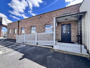 1085 Manheim Pike, Lancaster, PA for rent Building Photo- Image 2 of 14