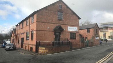 22 Market St, Bromsgrove for rent Building Photo- Image 1 of 2