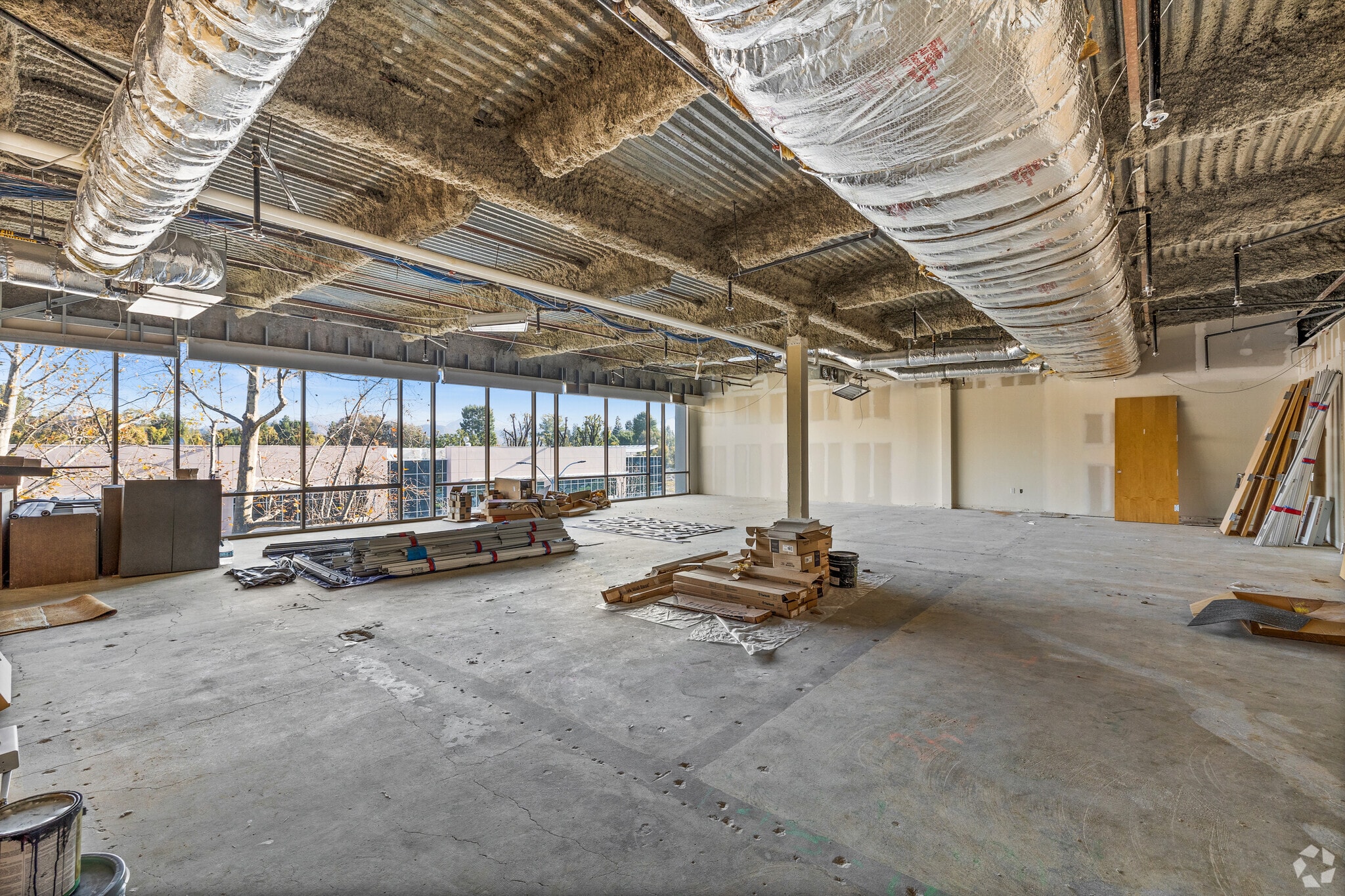 2625 Townsgate Rd, Westlake Village, CA to rent Building Photo- Image 1 of 6