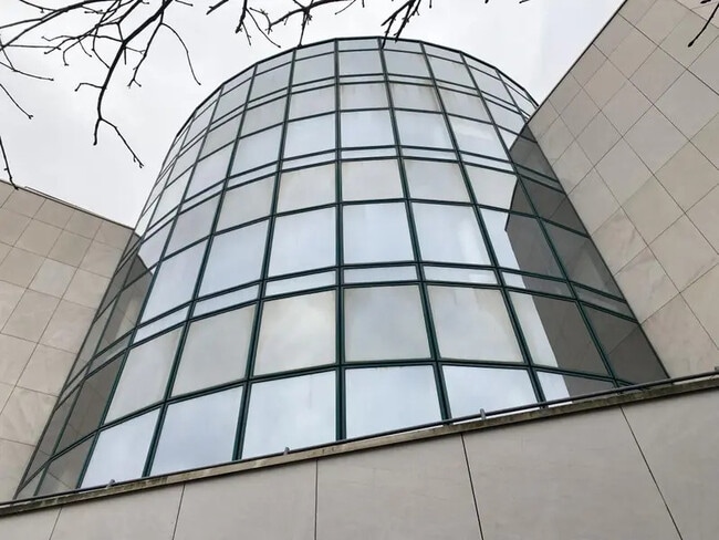 Location Bureaux 705 m²