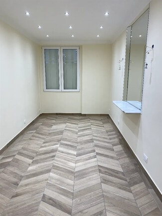 More details for Retail for Sale