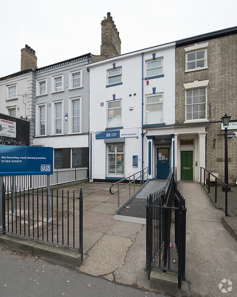 29 Beverley Rd, Hull for sale - Primary Photo - Image 1 of 1