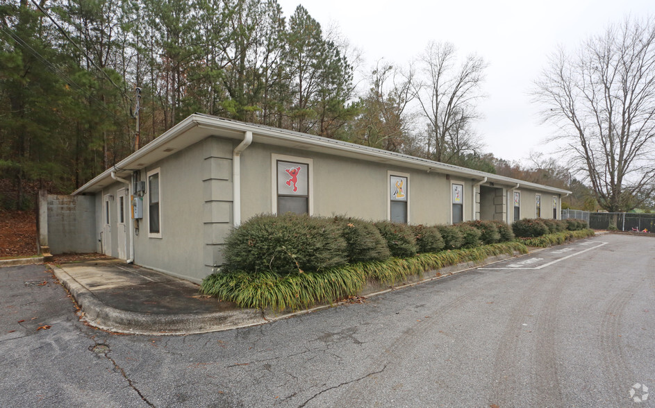 296 Yeager Pky, Pelham, AL for sale - Primary Photo - Image 1 of 5