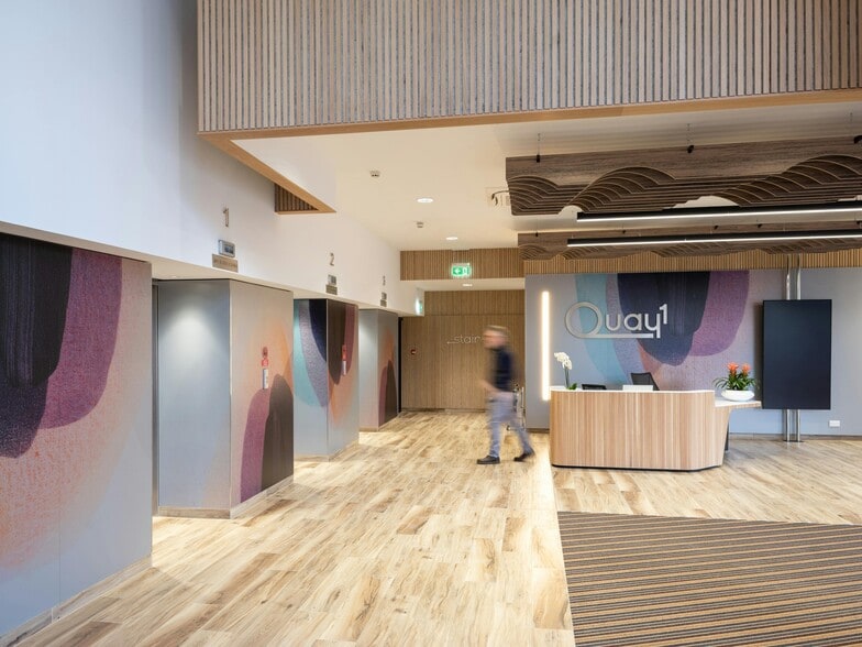 133 Fountainbridge, Edinburgh to rent - Interior Photo - Image 2 of 11