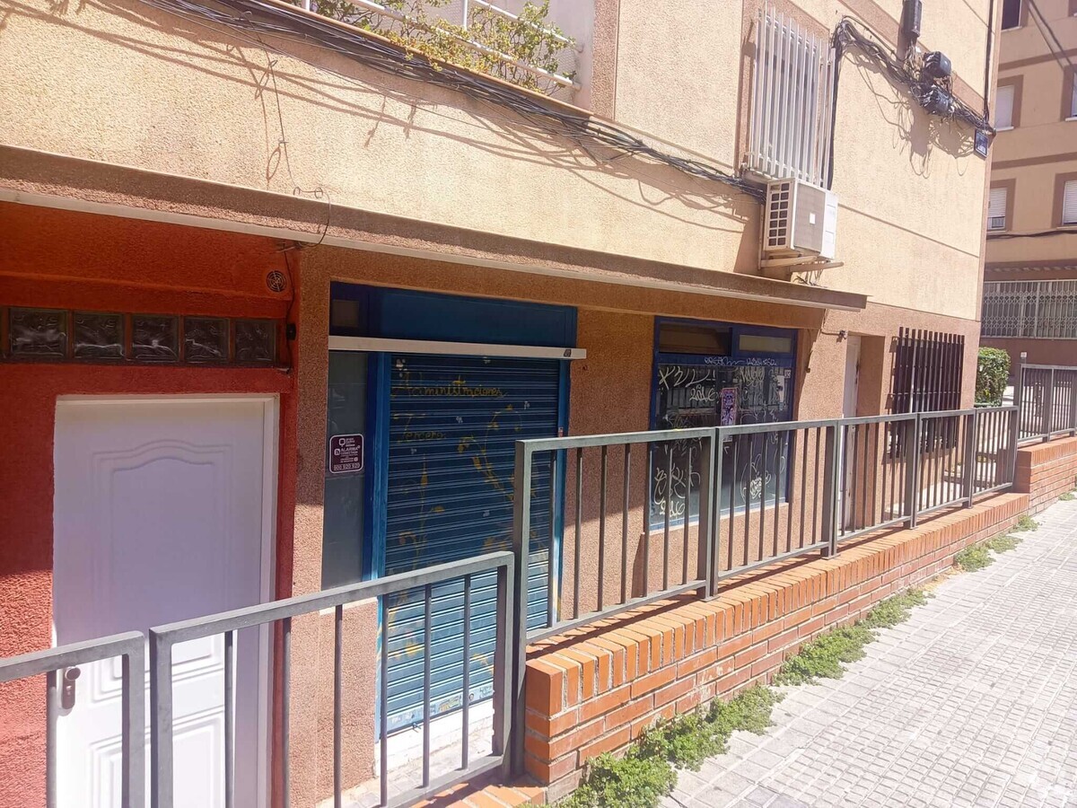 Calle Guadalajara, 1, Alcorcón, MAD 28922 - Unit Puerta L3, Esc. E -  - Interior Photo - Image 1 of 17