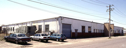 83 Ludy St, Hicksville, NY for sale Primary Photo- Image 1 of 1