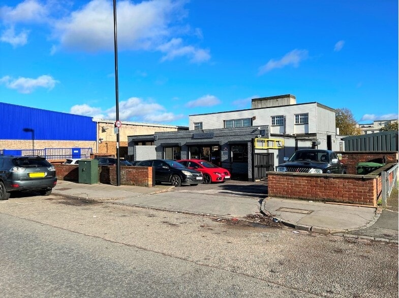 7 Imperial Way, Croydon CR0 4RR